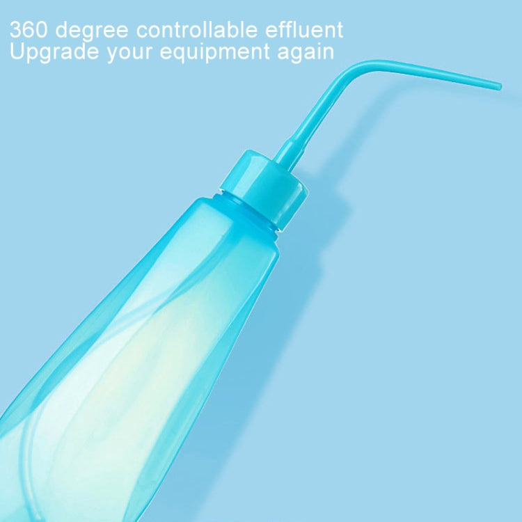 DSH-03 Portable Watering Sprinkler Bottle Squeeze Watering Sprinkler, Random Color Delivery