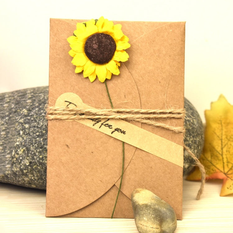 10 PCS Festival Creative DIY Retro Kraft Paper Handmade Small Dry Flower Greeting Card Birthday Card