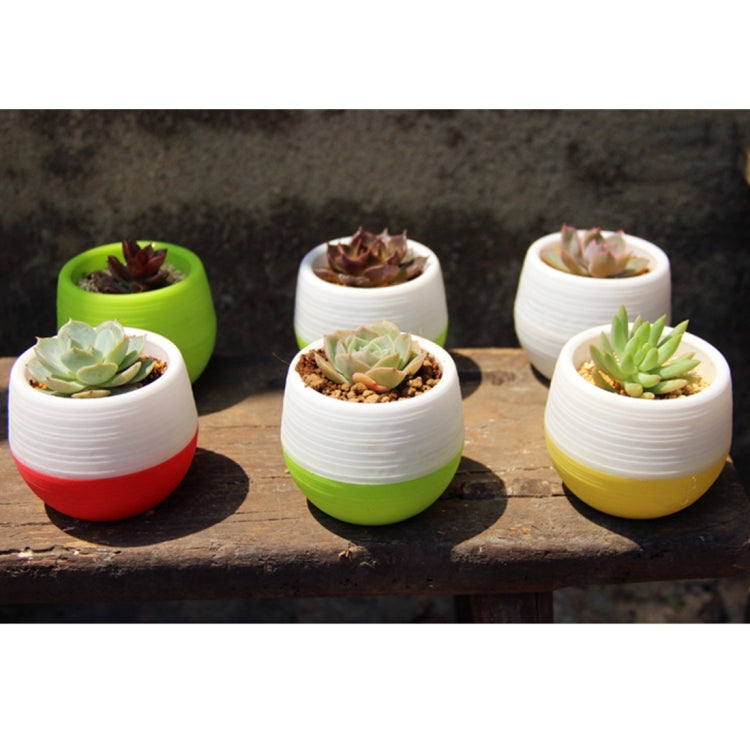Colourful Mini Round Plastic Plant Flower Pot Garden Home Office Decoration Nursery Pots  Plant Flowerpot with Water Tank, Random Color Delivery