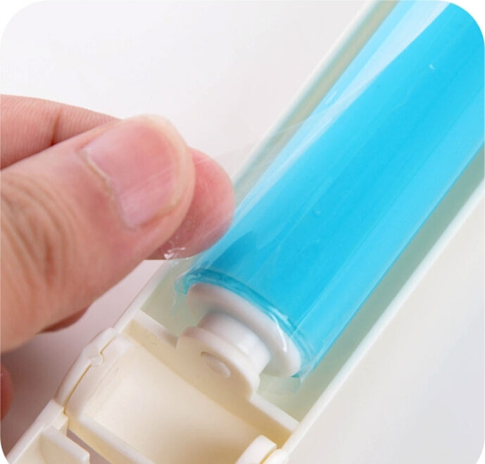 Portable Mini Sticky Silicone Washable Hair Remover, Random Color Delivery