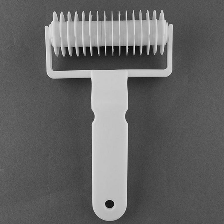 3 PCS Large Leather Cutter Plastic Netting Knife Roller Knife, Hob Cookie / Pizza Pie Crust Special Cake Mould