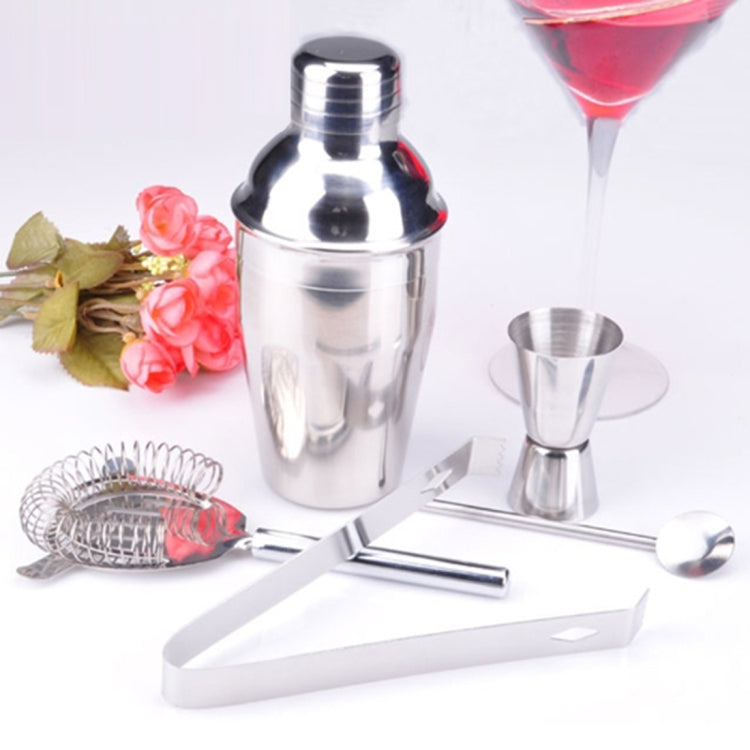 5 in 1 Classic Stainless Steel Shaker Set, Capacity: 550ml (Shaker + Jigger + Strainer + Ice Clip + Stirrer Pipe)