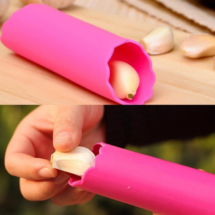 2 PCS Kitchen Peeling Garlic Press Garlic Peeler Does Not Hurt the Hand Silicone Garlic Peeler