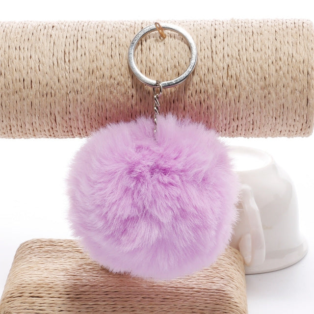 Simple Key Chain Fur Ball Pompon Keychain Pompom Artificial Rabbit Fur Animal Keychains for Woman Car Bag Key Rings
