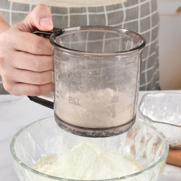 Convenient Hand-Held Flour Sieve Icing Sugar Sieve Baking Tool
