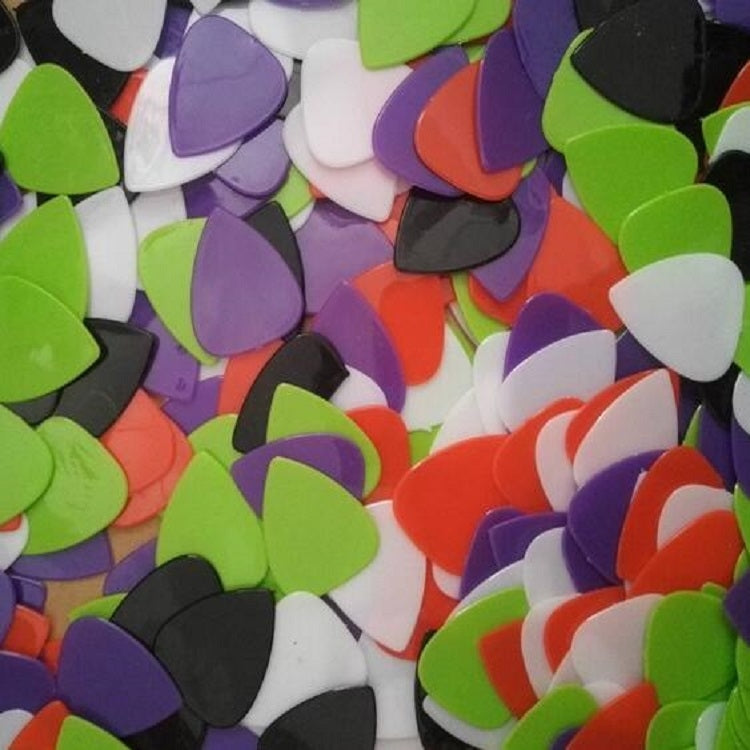 100 PCS Guitar Universal ABS Celluloid Pick Shrapnel Color Random Delivery