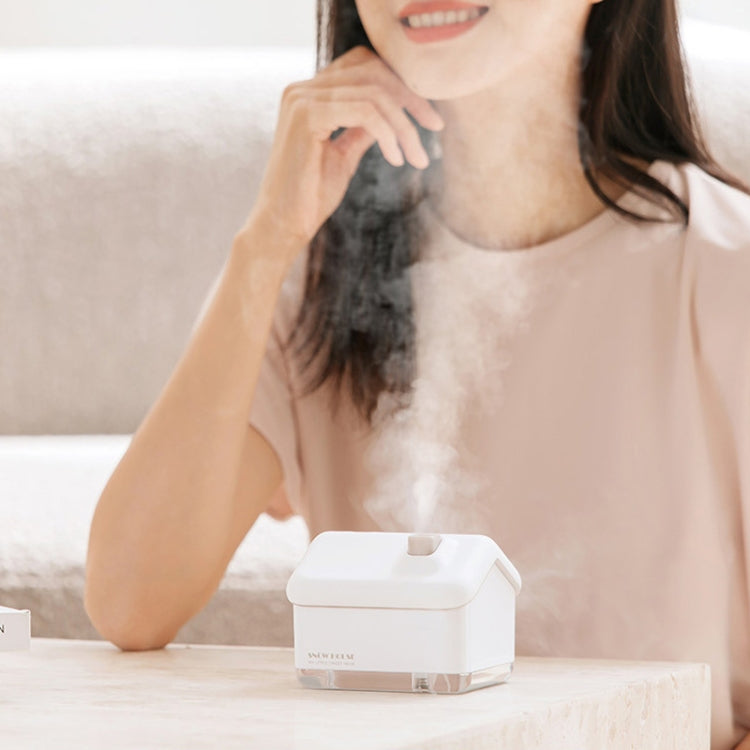 QB2020-008-G1 Mini Snow House Air Humidifier USB Bedroom Christmas Humidifier