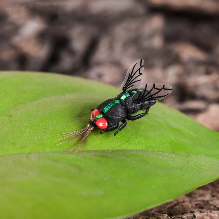 LEO 28134 Bionic Bee Fly Hook Flying Fishing Hook Buoyant Bait Fishing Gear