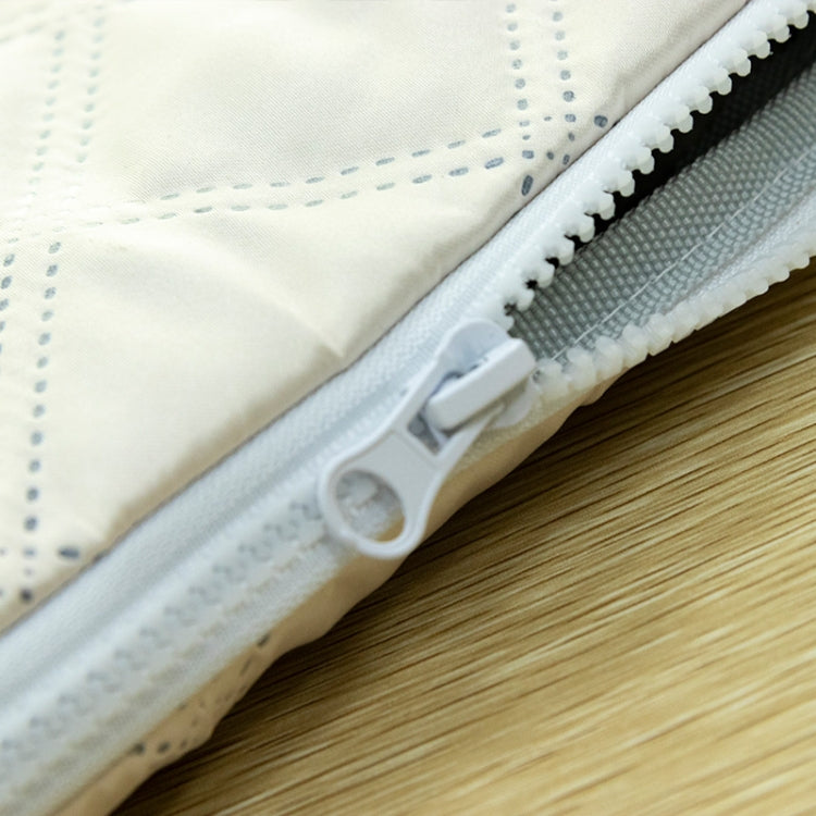 Outdoor Picnic Mat Can Be Used As A Shoulder Bag Easy To Carry