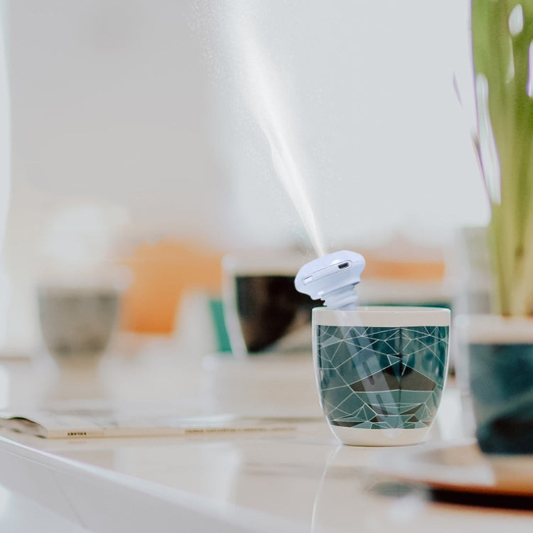 USB Plug-in Mini Portable Detachable Car Humidifier