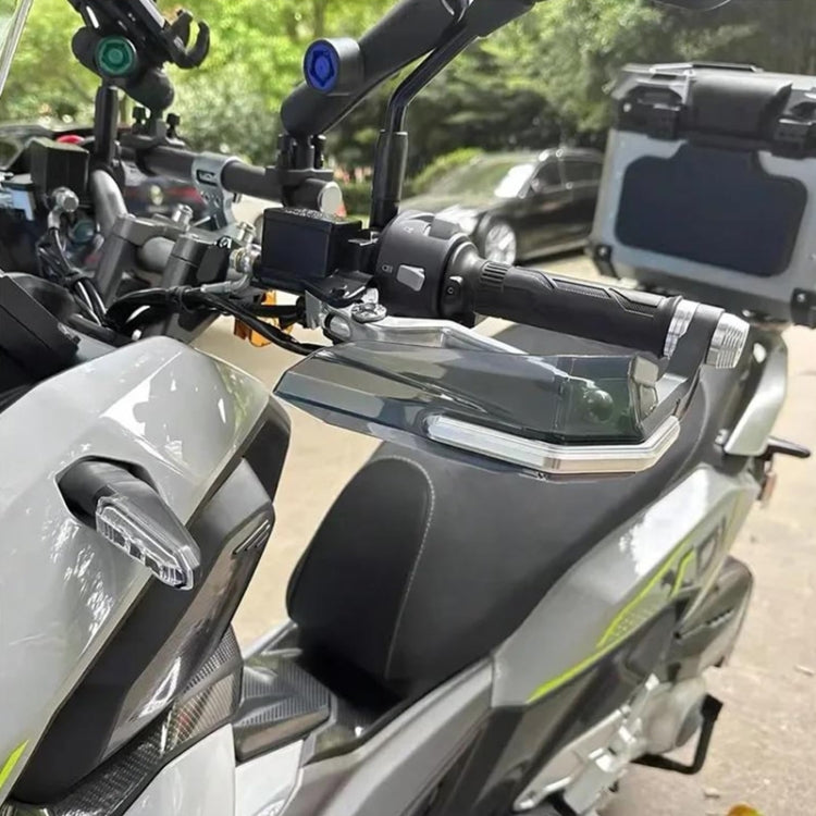 4 In 1 Motorcycle Modification Accessories Horn Windshield Windproof Protective Cover+Handlebar Plastic Throttle Grip Accessories