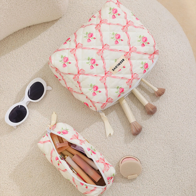 Compact Handy Cosmetic Storage Bag Lightweight Toiletry Pack