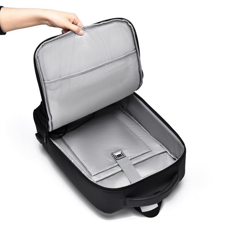 OUMANTU 2103 Large Capacity Multi-Compartment Waterproof Laptop Backpack With USB Port