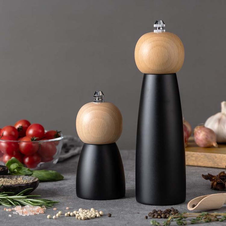 Round Head Manual Pepper Mill Ceramic Core Kitchen Tool