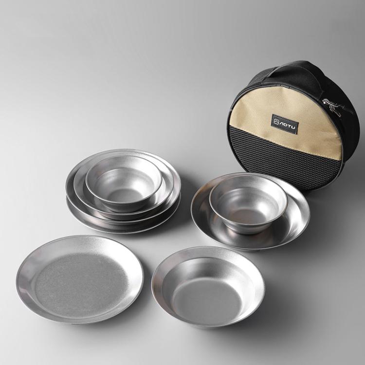 Outdoor Stainless Steel Dinner Plate Set Camping Portable BBQ Plate, With Storage Bag