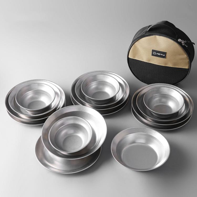 Outdoor Stainless Steel Dinner Plate Set Camping Portable BBQ Plate, With Storage Bag