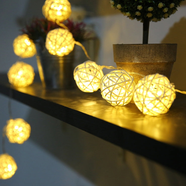 20 LEDs Rattan Balls Lights Fairy Holiday Christmas Outdoor LED Decorative Lamp